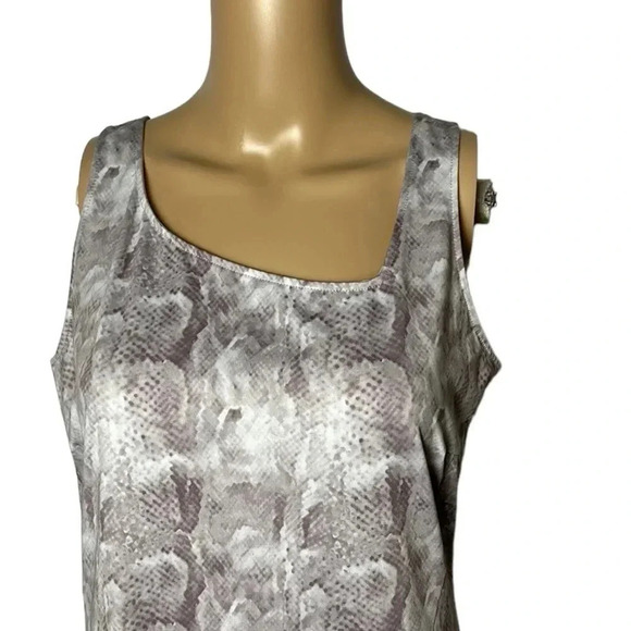 K-Swiss NWT dress,women MED ,sundress, asymmetrical , coastal , resort wear - Picture 2 of 10